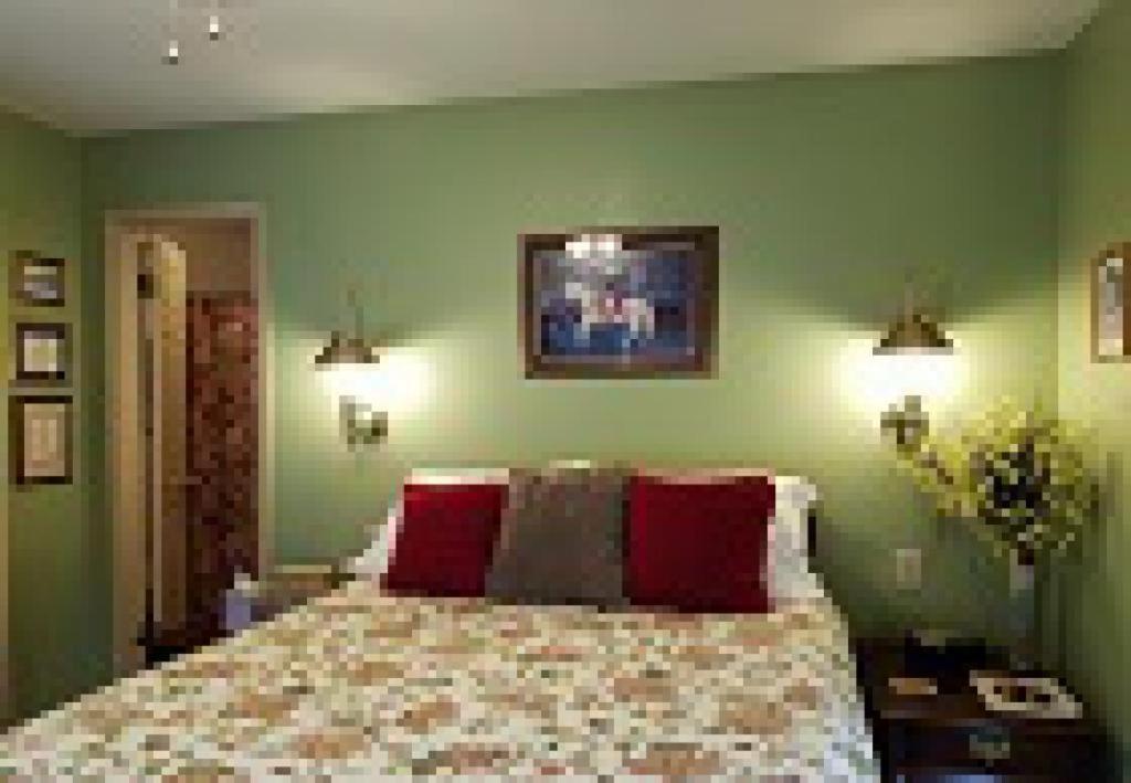 Aldrich House Bed & Breakfast Williamsburg Rum bild